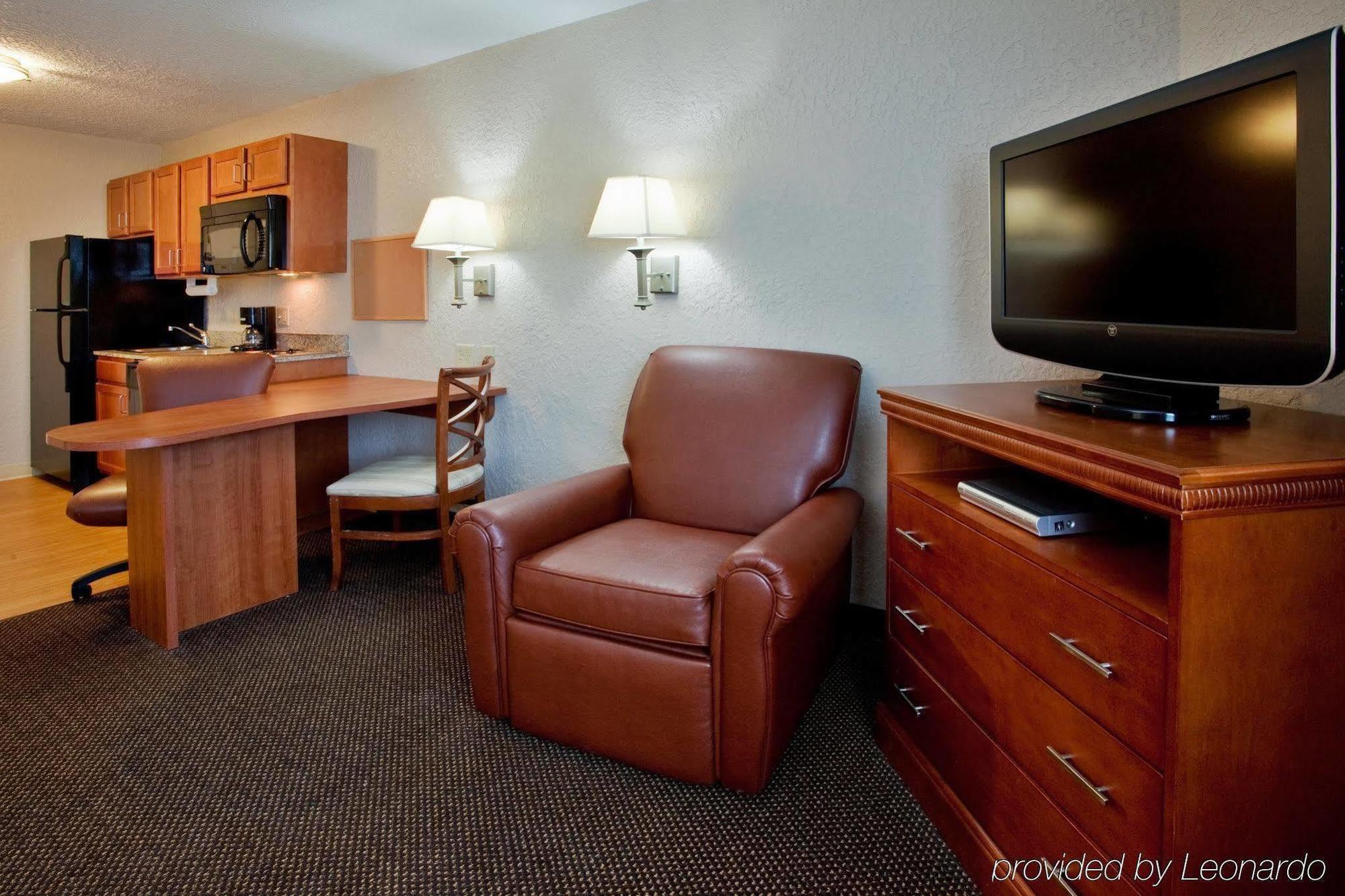 Candlewood Suites Chesapeake-Suffolk By Ihg Exteriör bild